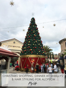 Week 4 Christmas Tree at Carlsbad Premium Outlets